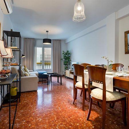 Mara Arenal Sevilla Ngoại thất bức ảnh