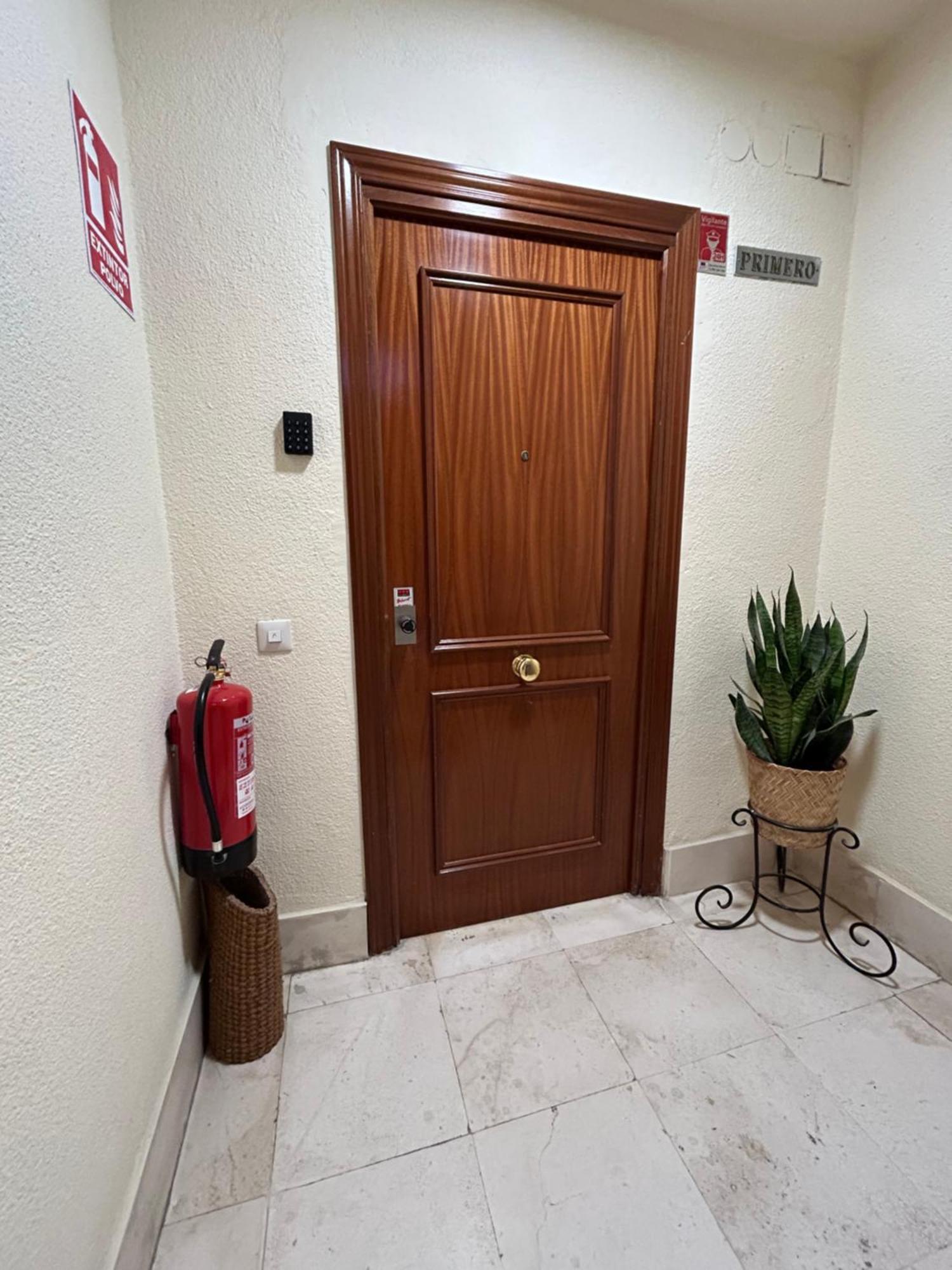 Mara Arenal Sevilla Ngoại thất bức ảnh